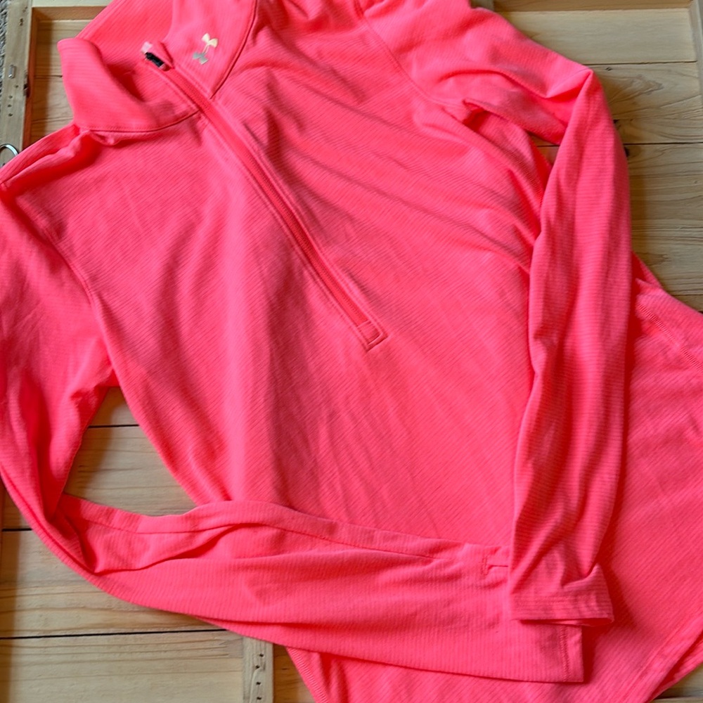 Under Armour 1/2 zip shirt